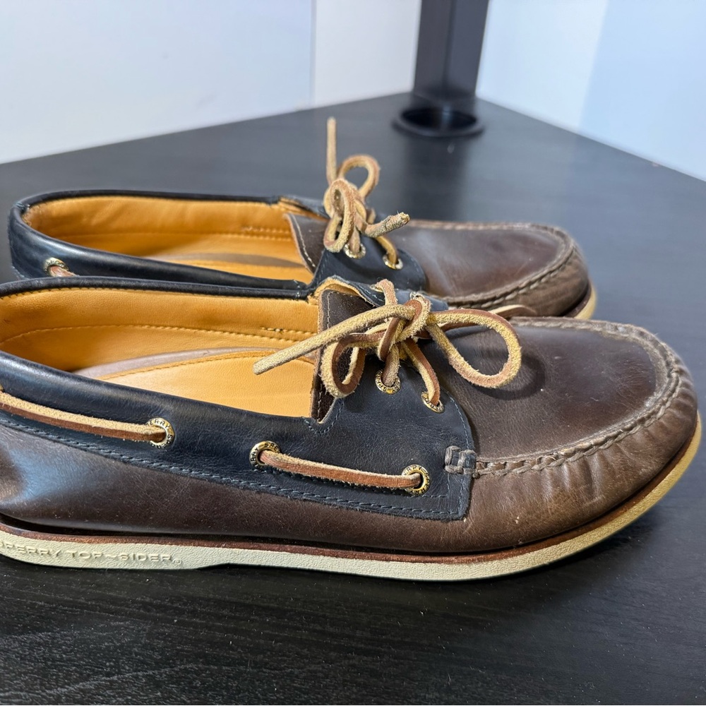 Men’s SPERRY Top-sider boat shoes blue/brown tones - size 9